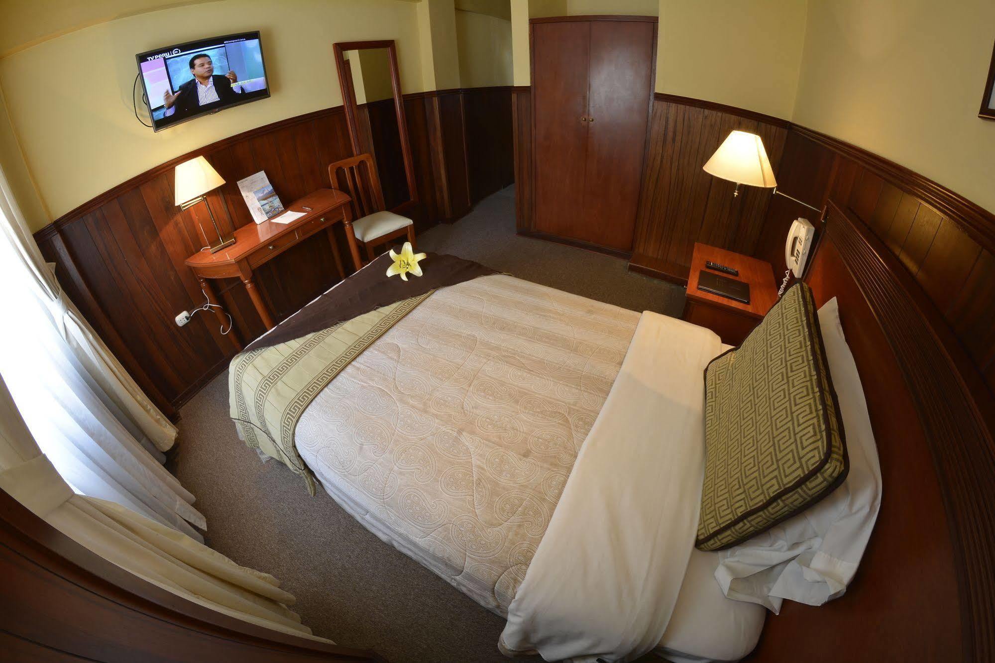 El Tumi Hotel Huaraz  Eksteriør billede